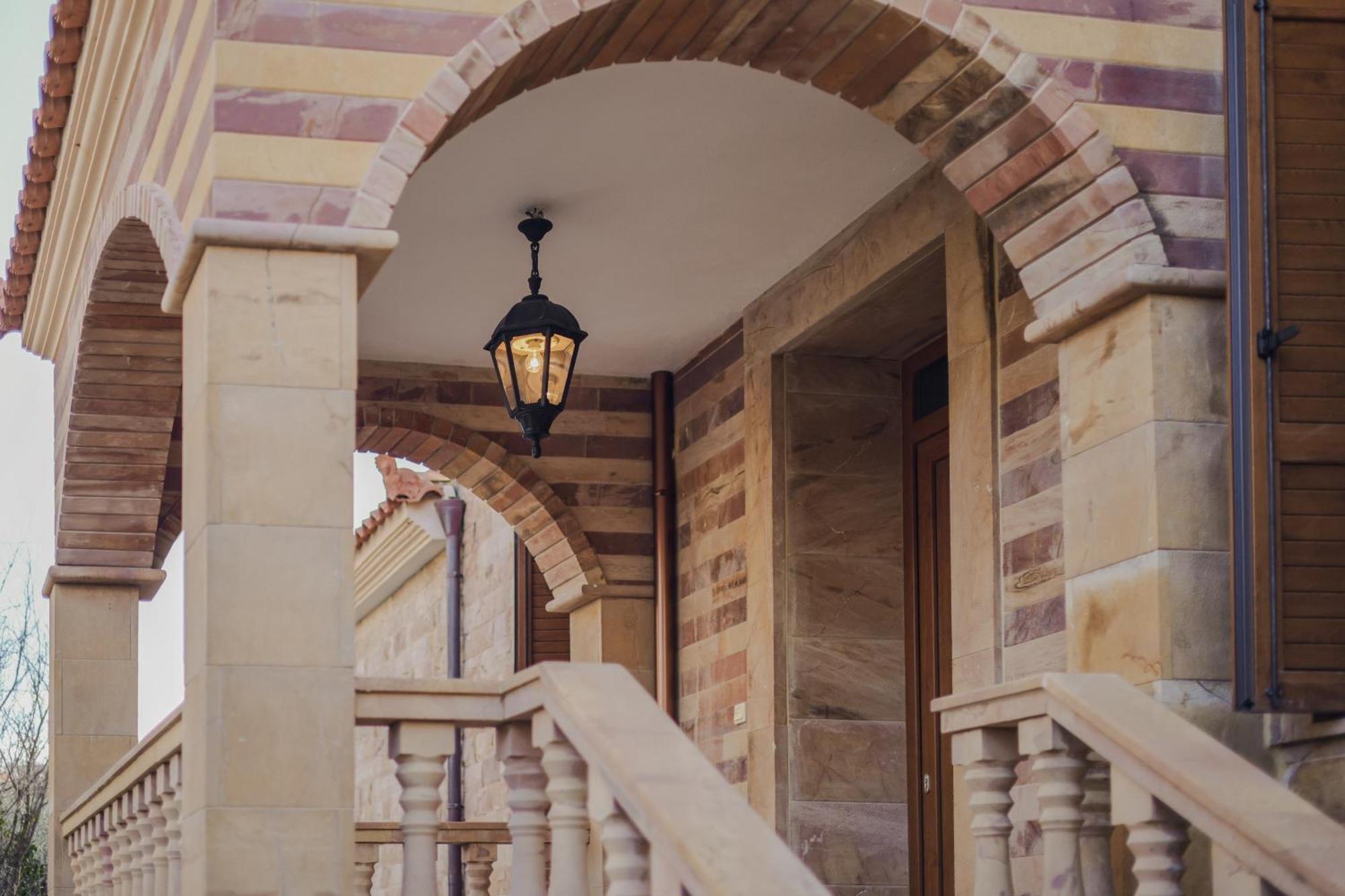 Archontiko Frideriki Luxury Apartments Χίος Εξωτερικό φωτογραφία